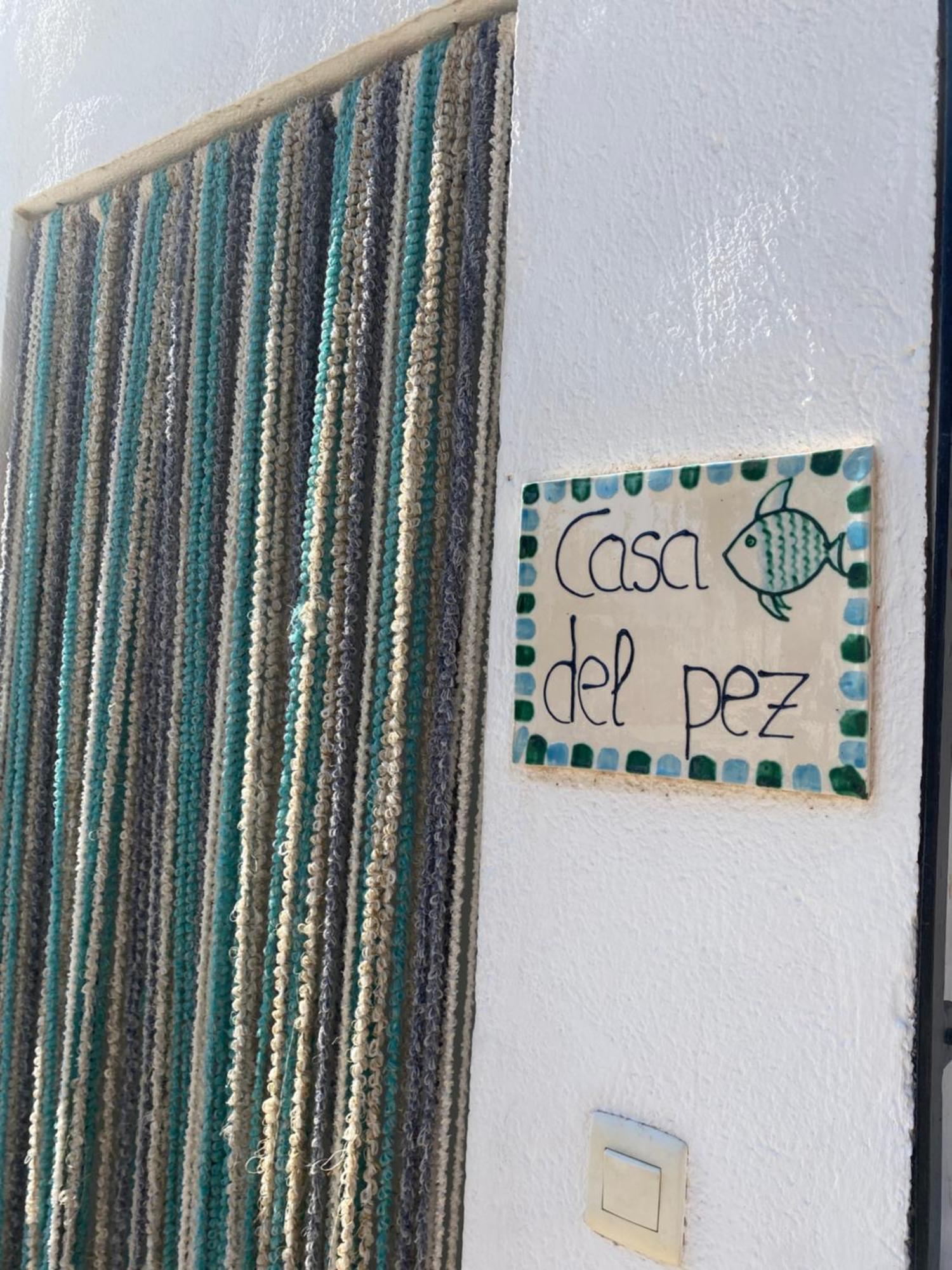 Casa Del Pez Vivienda A Pie De Calle En Agua Amarga A 250 Metros De La Playa Экстерьер фото