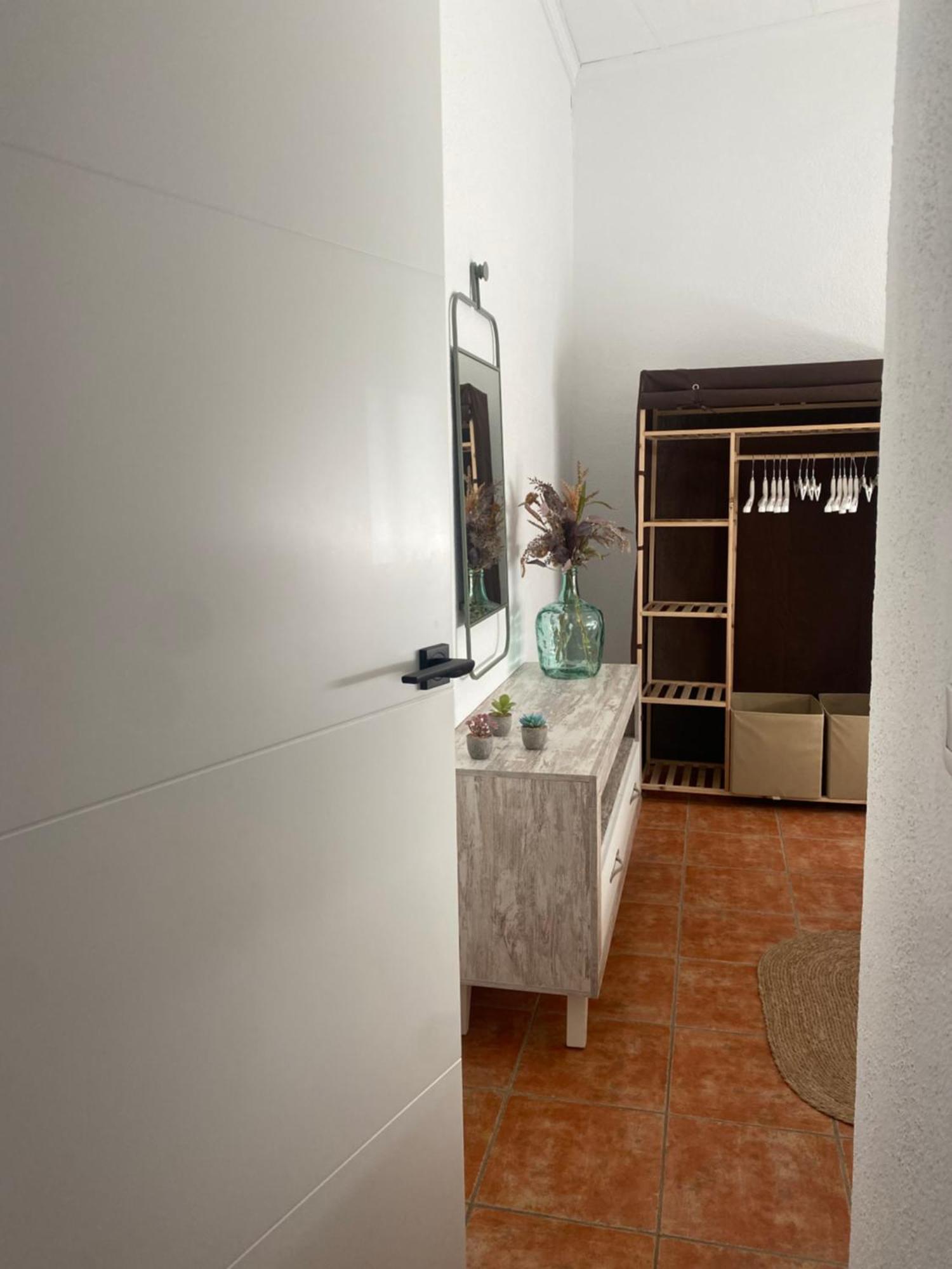 Casa Del Pez Vivienda A Pie De Calle En Agua Amarga A 250 Metros De La Playa Экстерьер фото